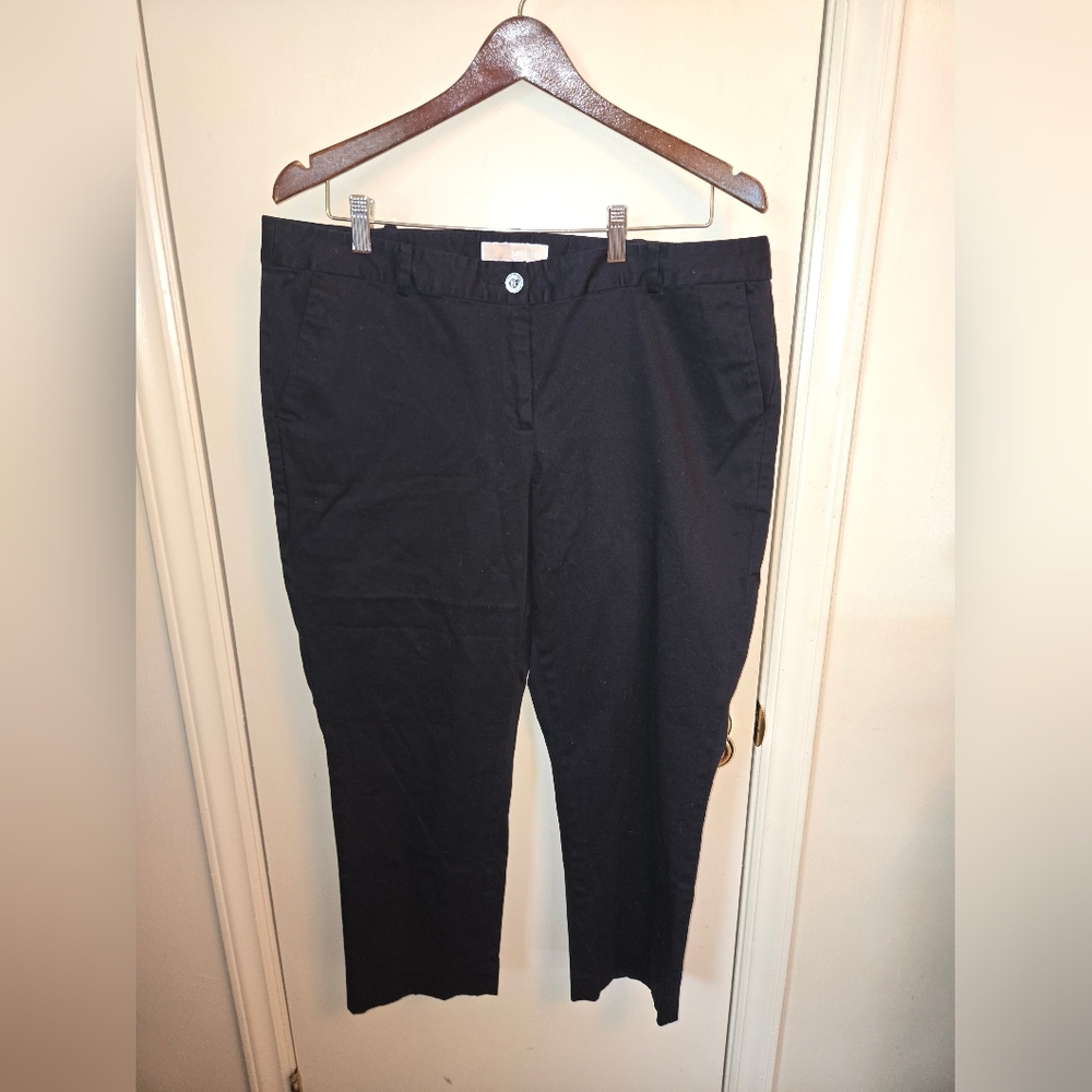Micheal Kors Women Black Capri Pants